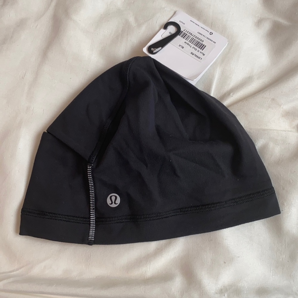 Lululemon Run It Out Torque Hat